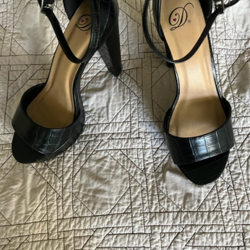 Elegant Black Women's Heels